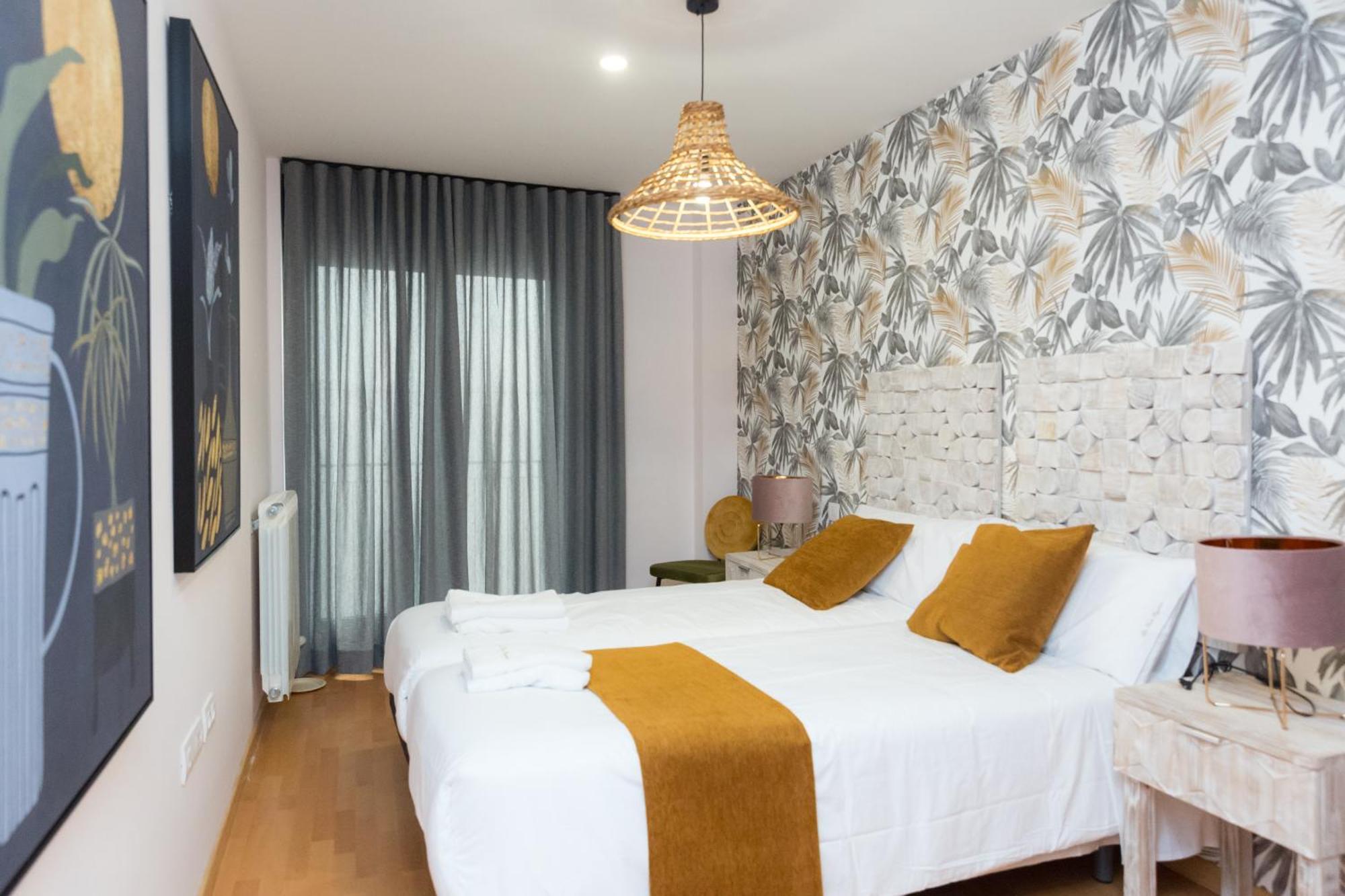 Apartamentos San Pedro Regalado Valladolid Luaran gambar