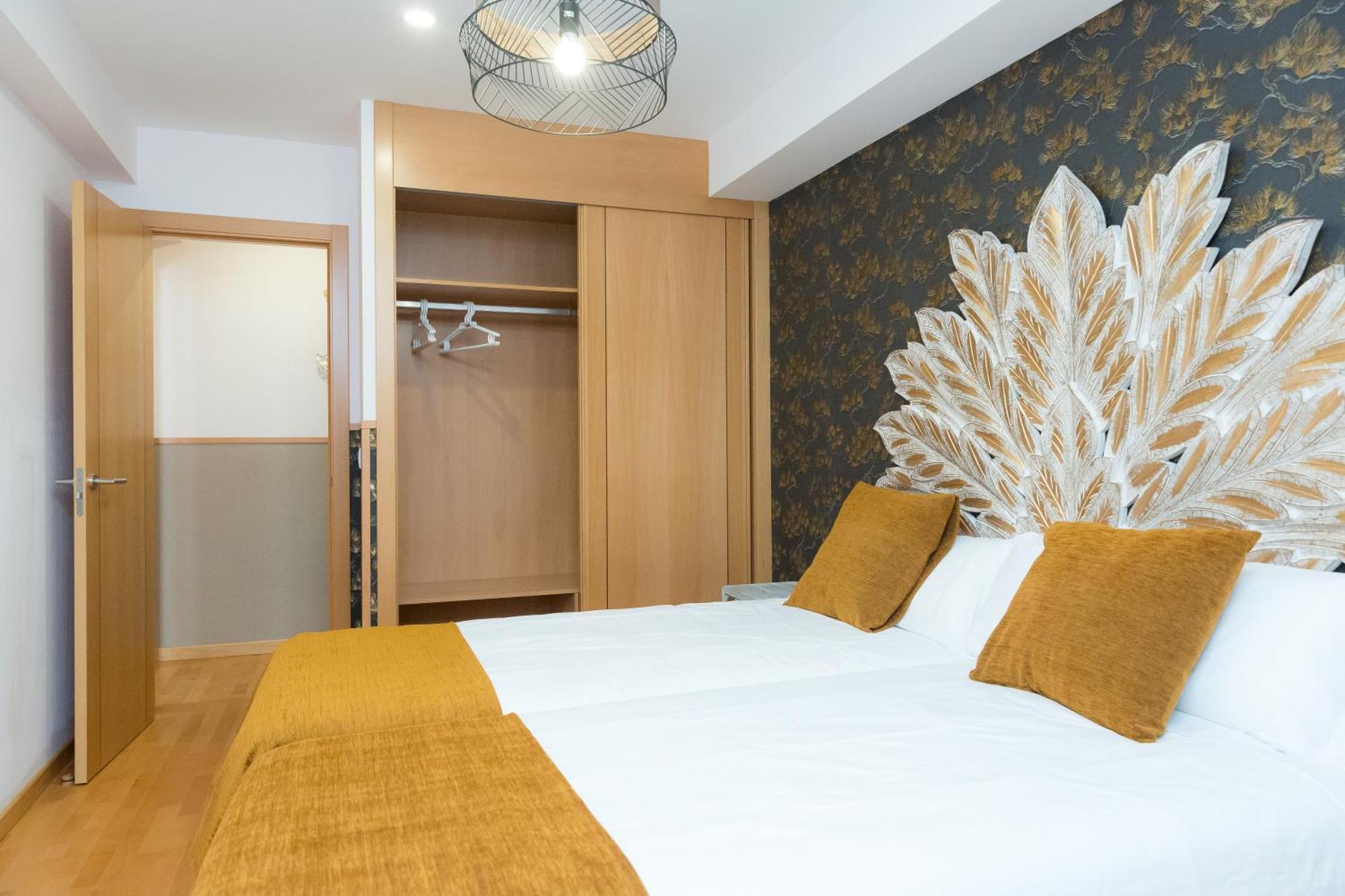 Apartamentos San Pedro Regalado Valladolid Luaran gambar