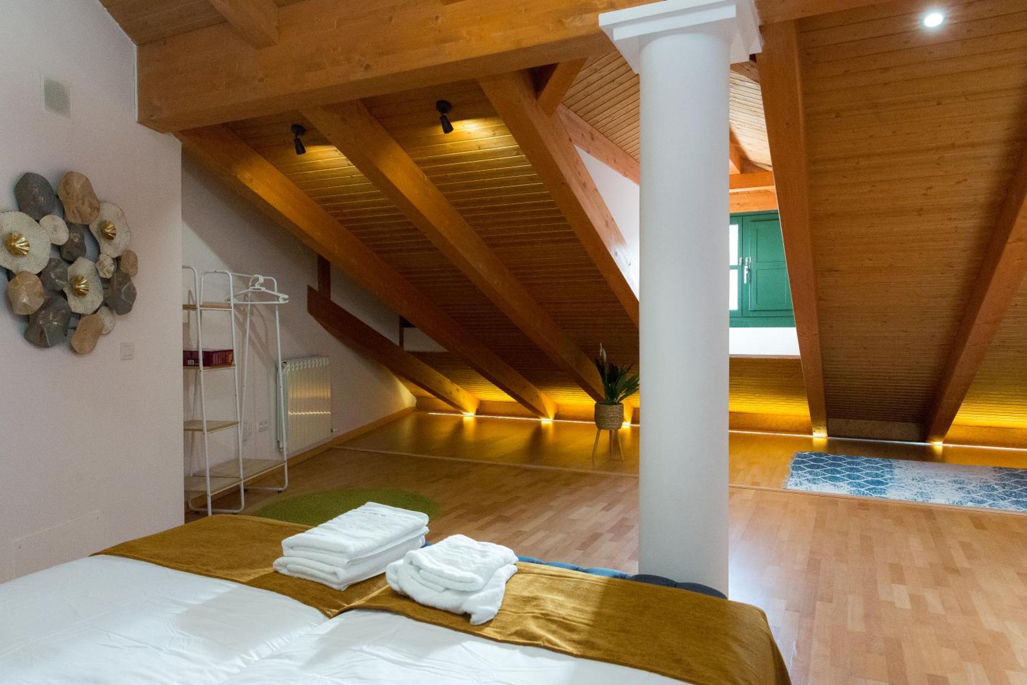 Apartamentos San Pedro Regalado Valladolid Luaran gambar